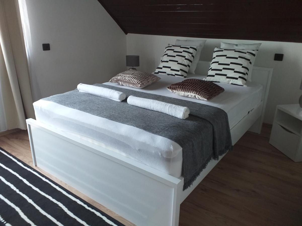Art Inn Apartmanhaz Balaton-Денешдиаш Экстерьер фото