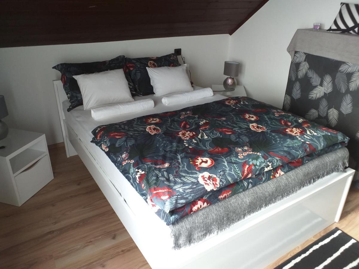Art Inn Apartmanhaz Balaton-Денешдиаш Экстерьер фото