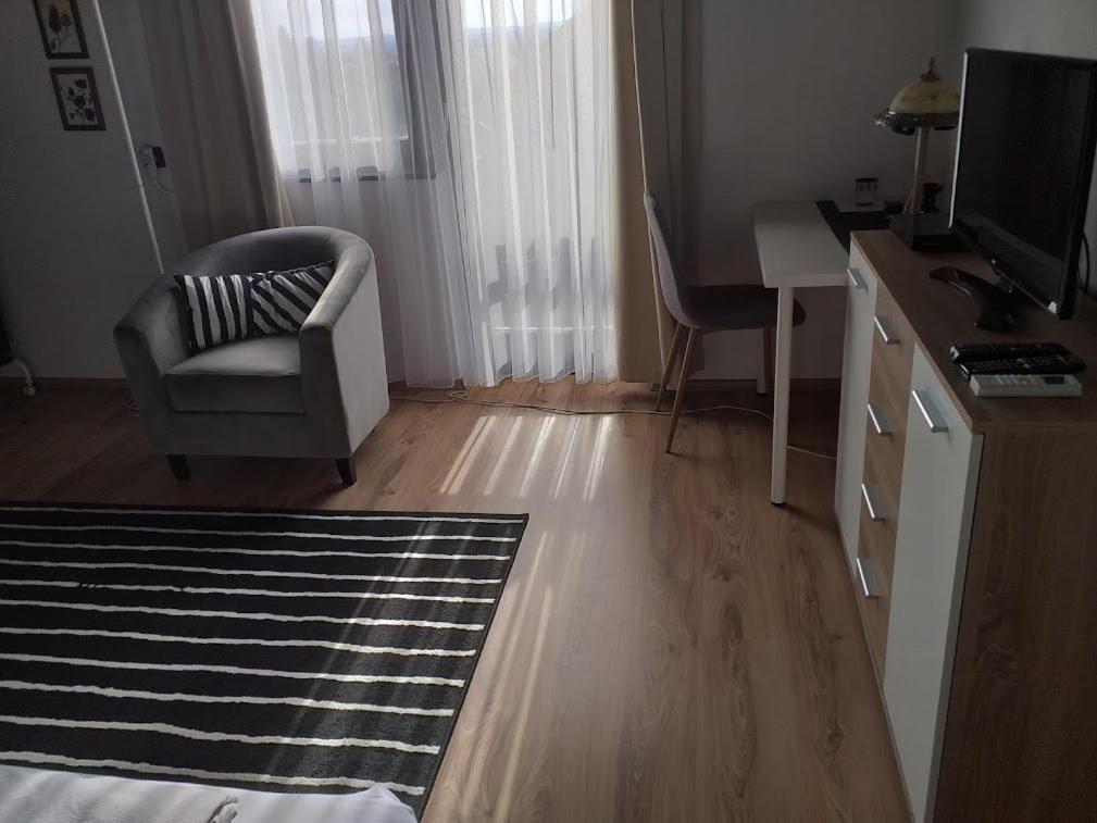 Art Inn Apartmanhaz Balaton-Денешдиаш Экстерьер фото