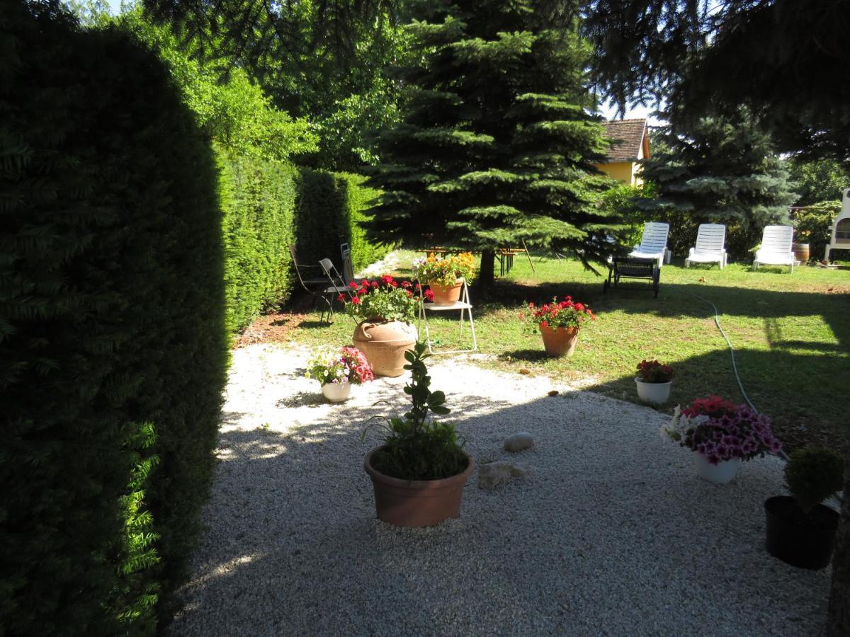 Art Inn Apartmanhaz Balaton-Денешдиаш Экстерьер фото