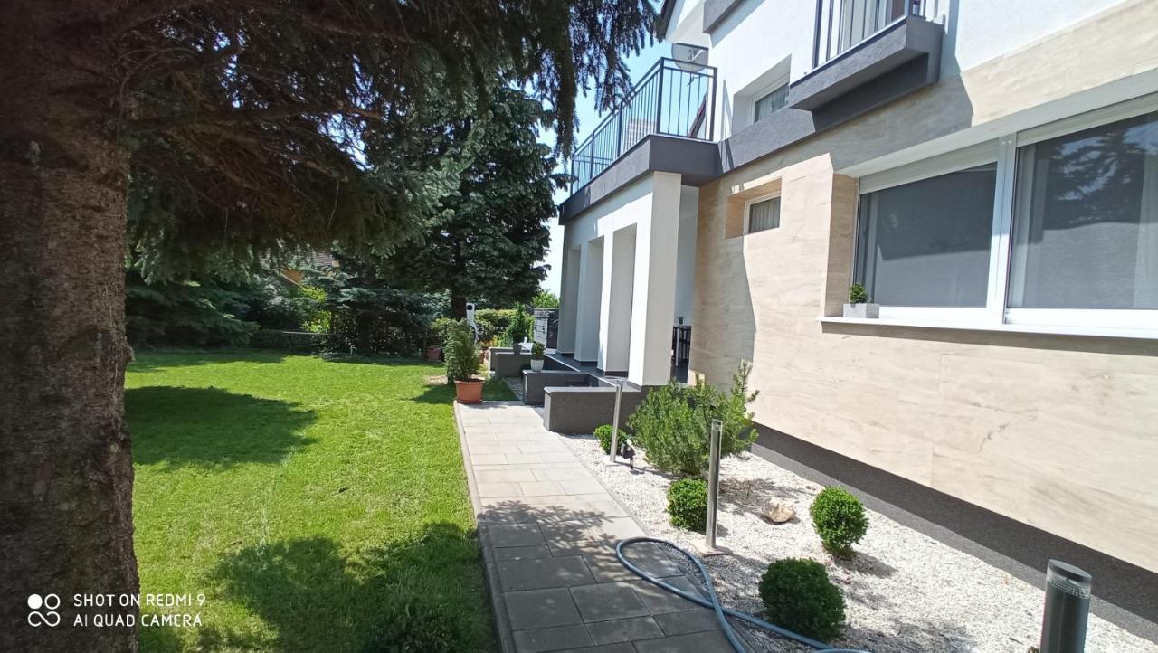 Art Inn Apartmanhaz Balaton-Денешдиаш Экстерьер фото